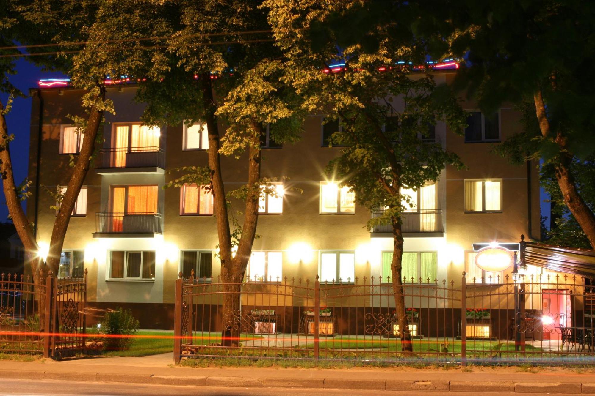 Tvirtove Apartment Vilnius Exterior photo